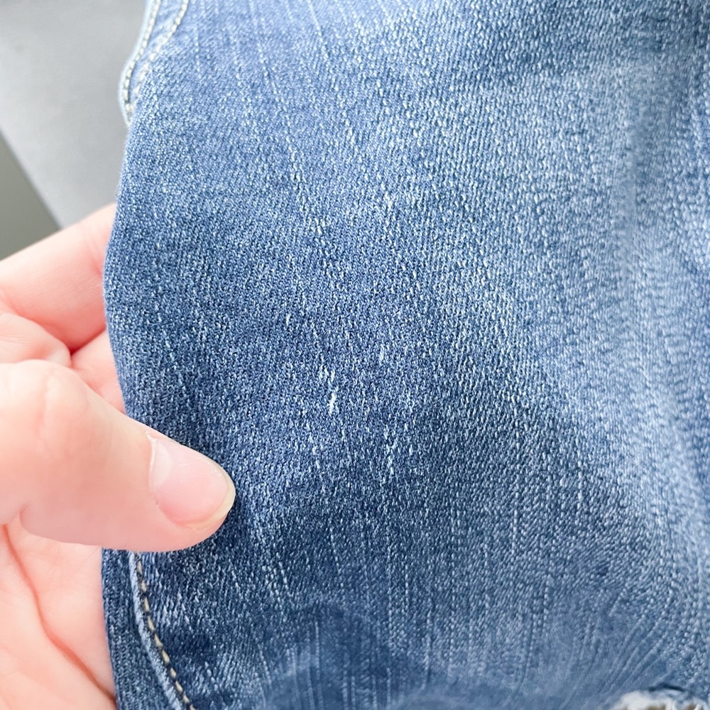 American Eagle Curvy Super Hi-Rise Jegging Jeans | distressed, dark wash denim - Picture 7 of 7